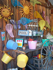 Pool decorations and items